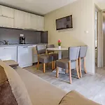 Mobile Luxury Premium-3 By Interhome بيت للعطل بولا